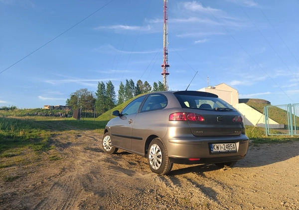 Seat Ibiza cena 11950 przebieg: 162500, rok produkcji 2006 z Wieliczka małe 16